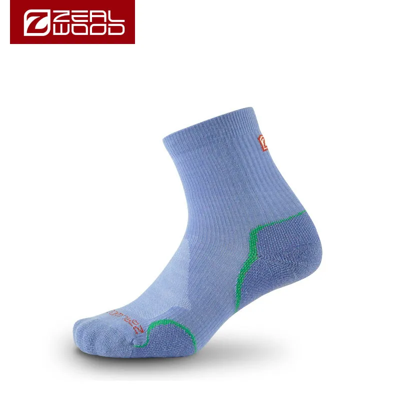 ALPINE I Merino Wool Crew Socks Winter