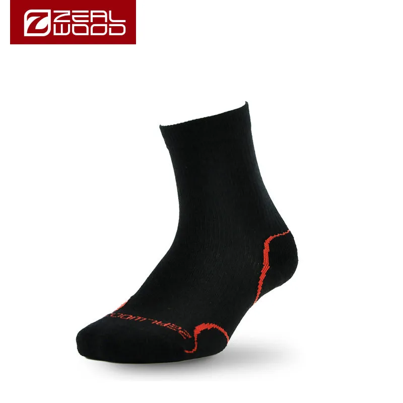 ALPINE I Merino Wool Crew Socks Winter