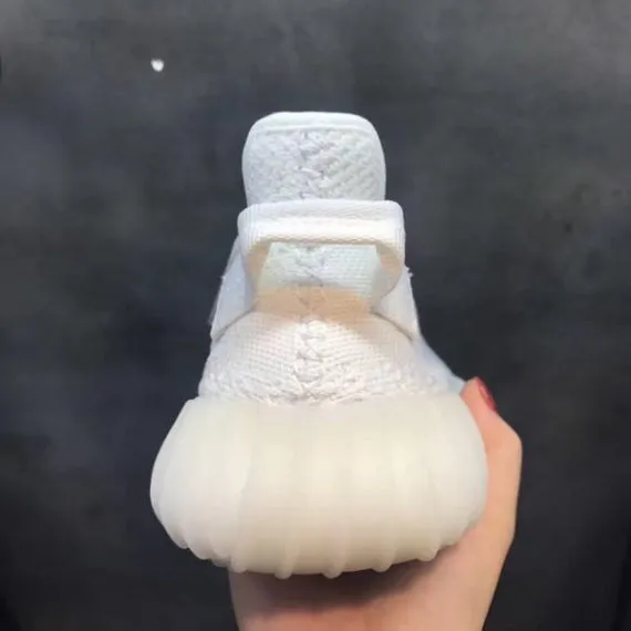 Yeezy Boost 350 V2 Cream White